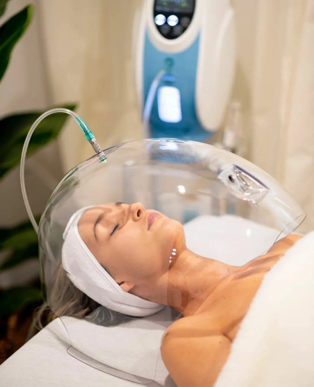 Oxygen Dome Facial